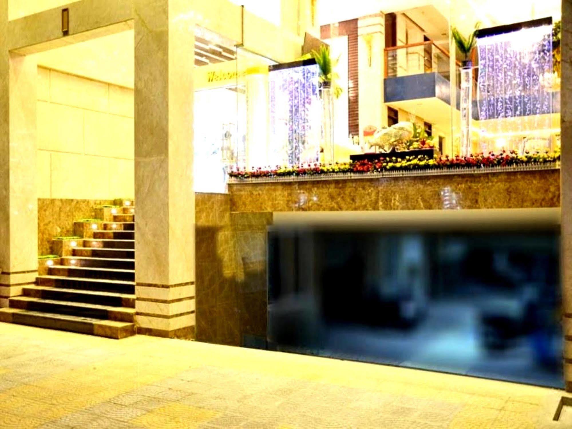 Bay Sydney Hotel Da Nang Zewnętrze zdjęcie