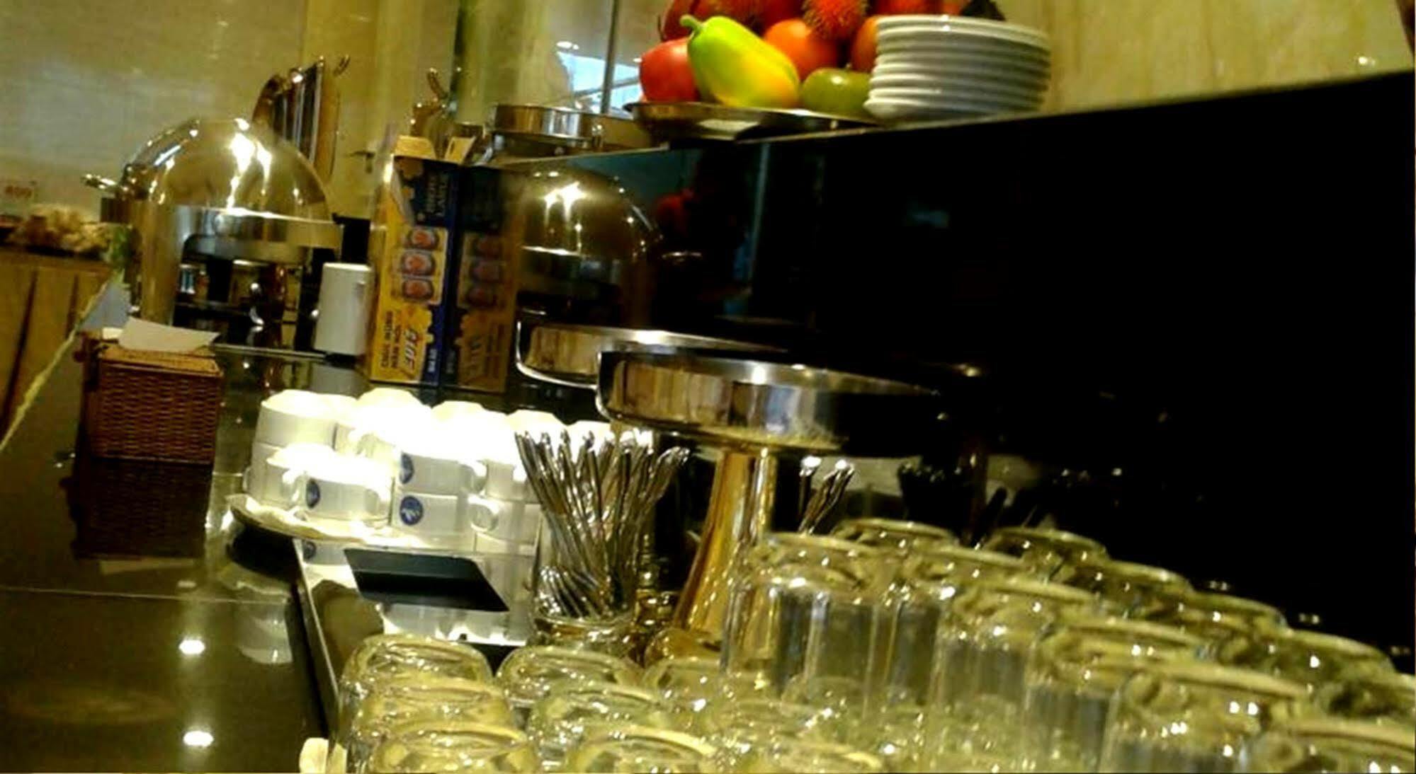 Bay Sydney Hotel Da Nang Zewnętrze zdjęcie